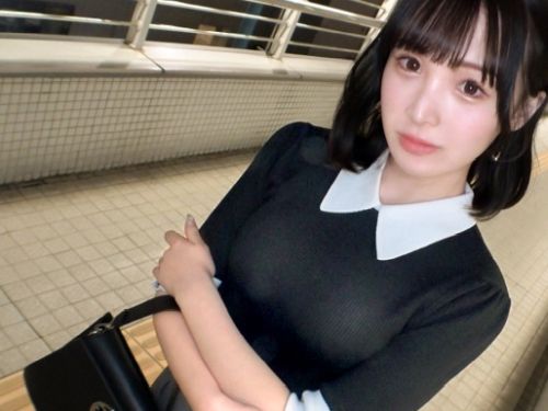 【エロ動画 素人】 最強スレンダー美少女の正体は男を狂わせる淫乱女だったwwのトップ画像